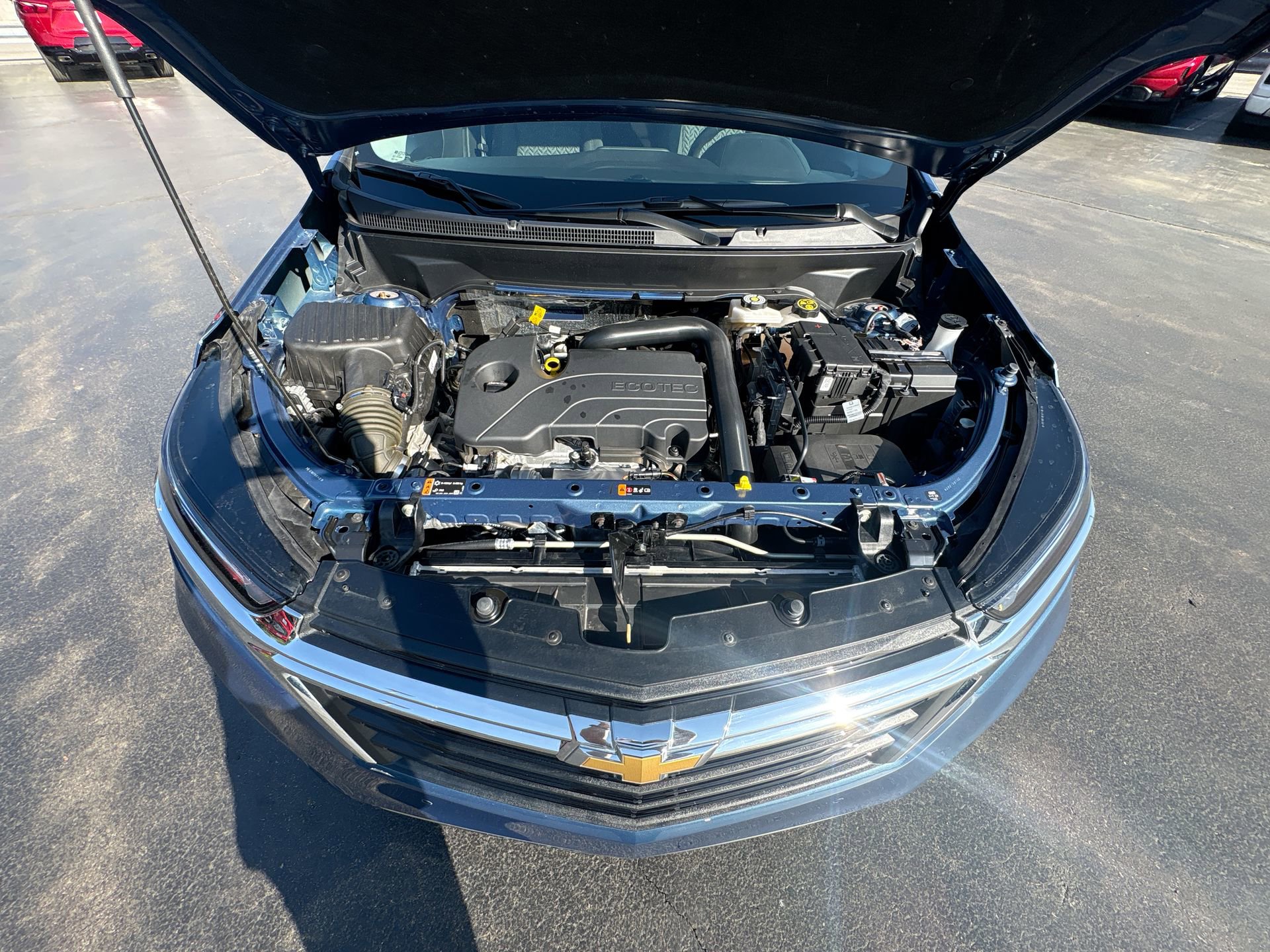 2024 Chevrolet Equinox LT - Photo 17