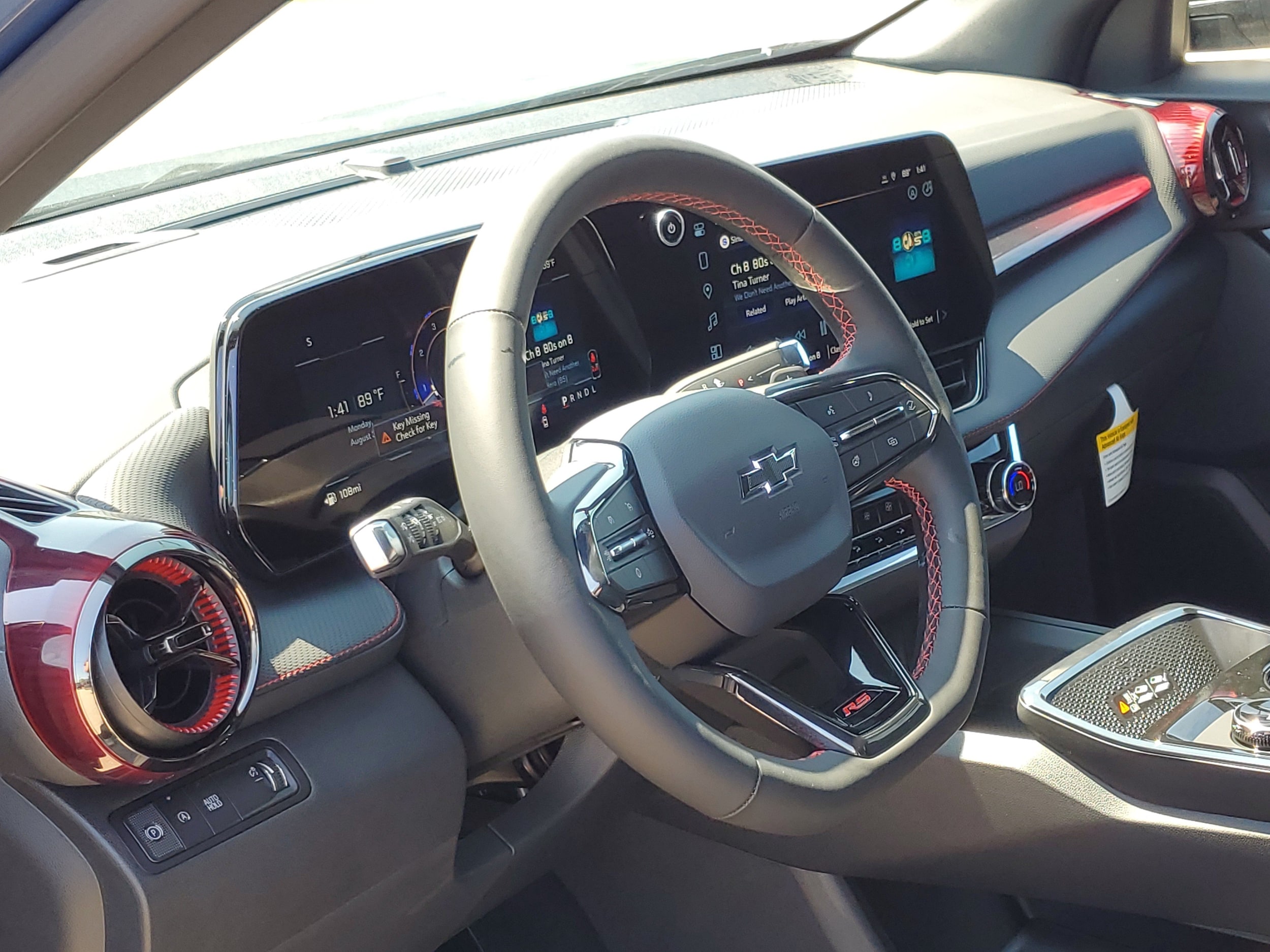 2027 Chevrolet Equinox RS - Photo 7
