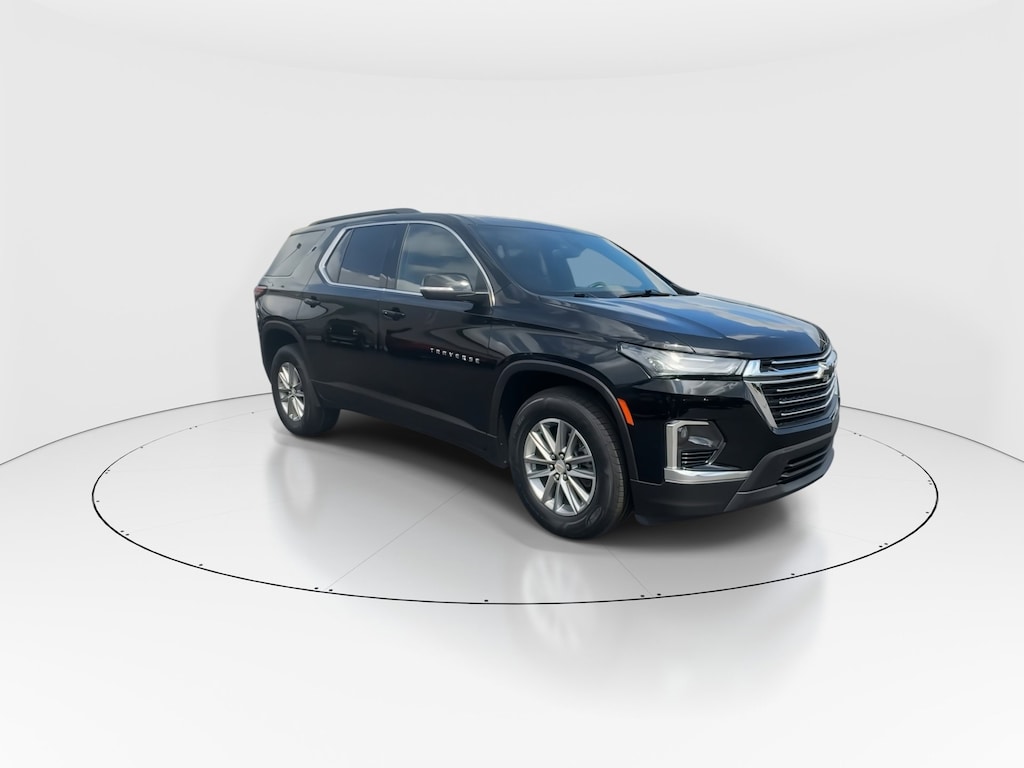 Used 2023 Chevrolet Traverse LT Cloth SUV