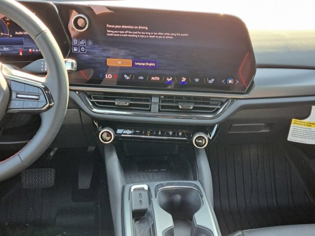 2025 Chevrolet Equinox EV RS - Photo 23