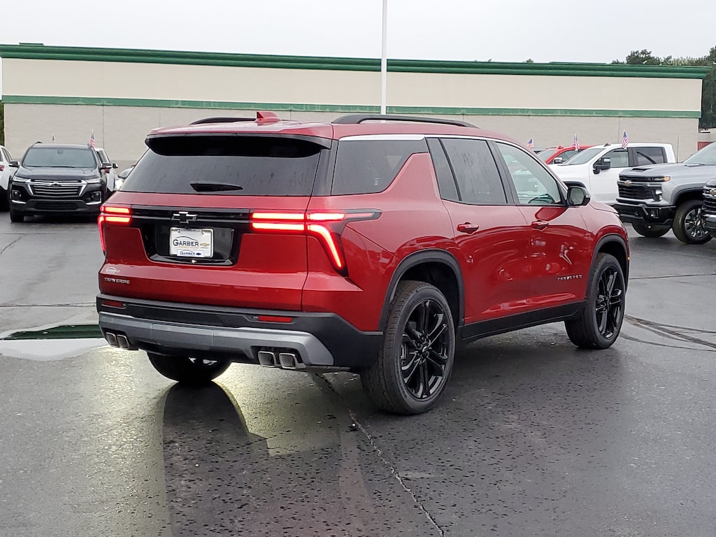 New 2027 Chevrolet Traverse LT SUV
