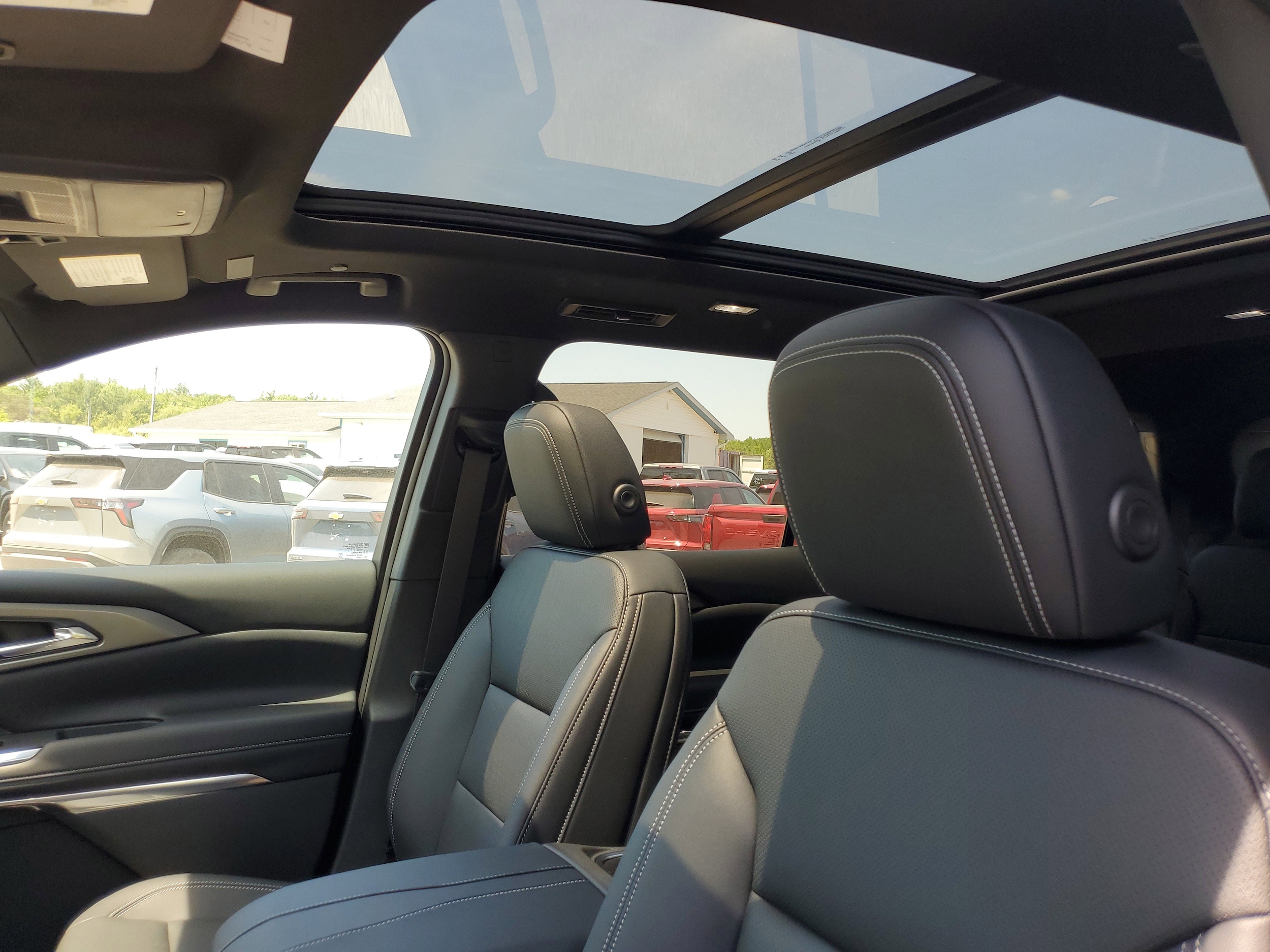 2026 Chevrolet Traverse LT - Photo 6