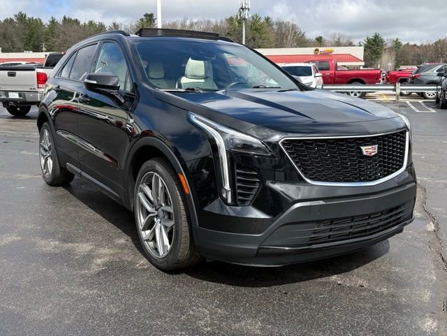 2023 Cadillac XT4 Sport AWD's photo
