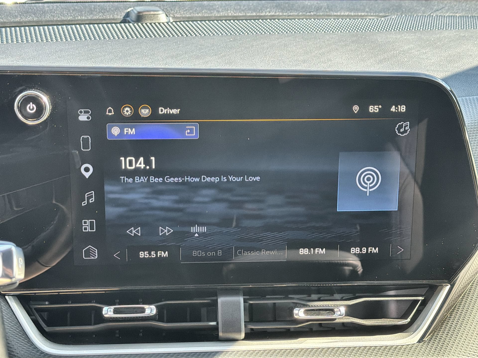 2026 Chevrolet Equinox LT - Photo 23
