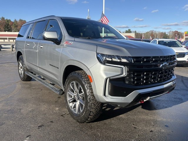 2023 Chevrolet Suburban Z71's photo