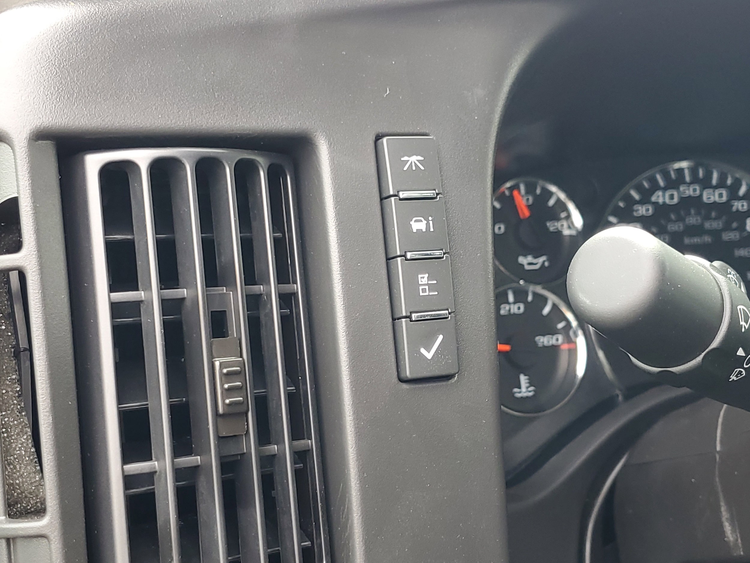 2026 Chevrolet Express Cargo Work Van - Photo 8