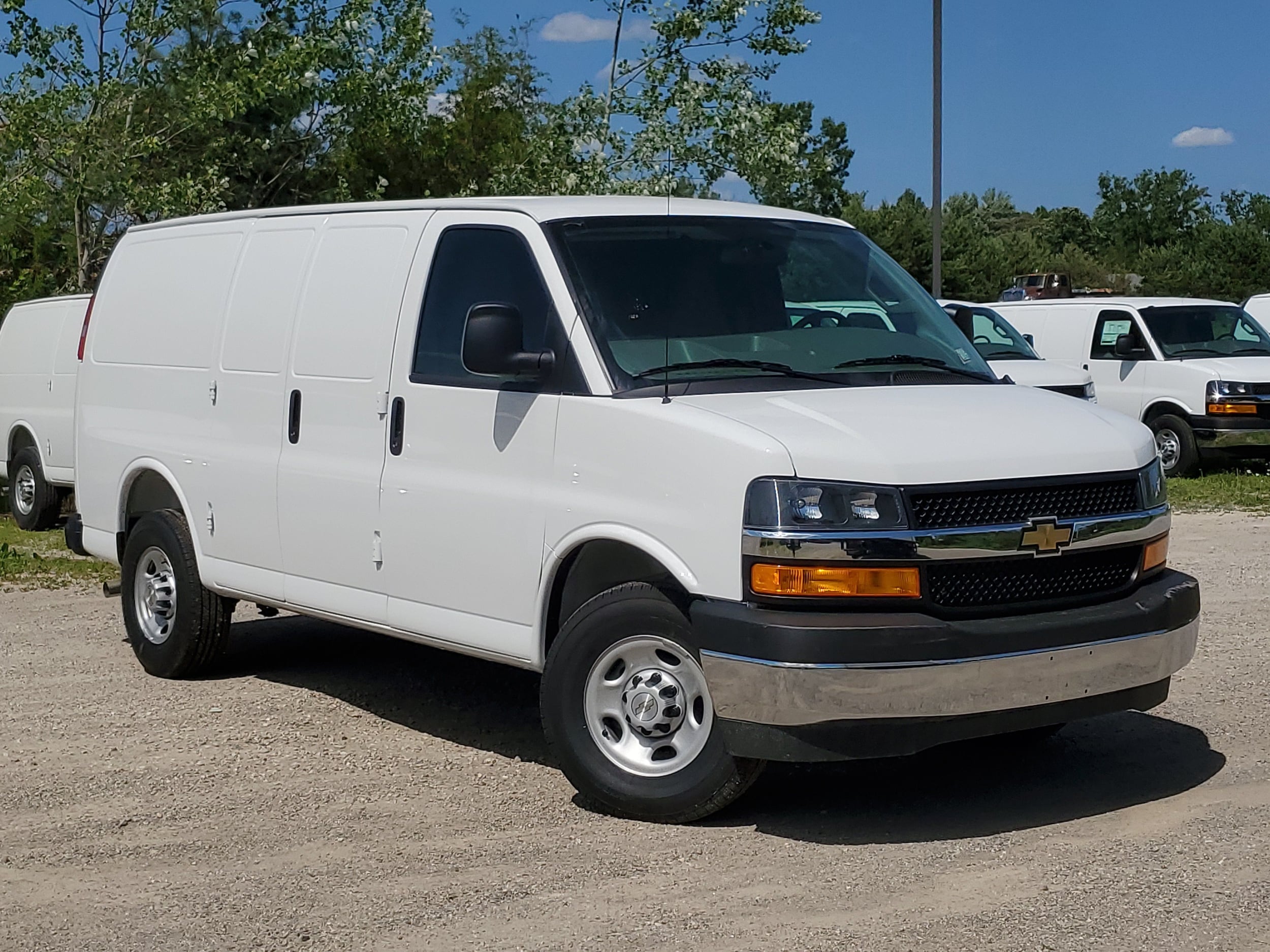 New 2026 Chevrolet Express 2500 - photo 1