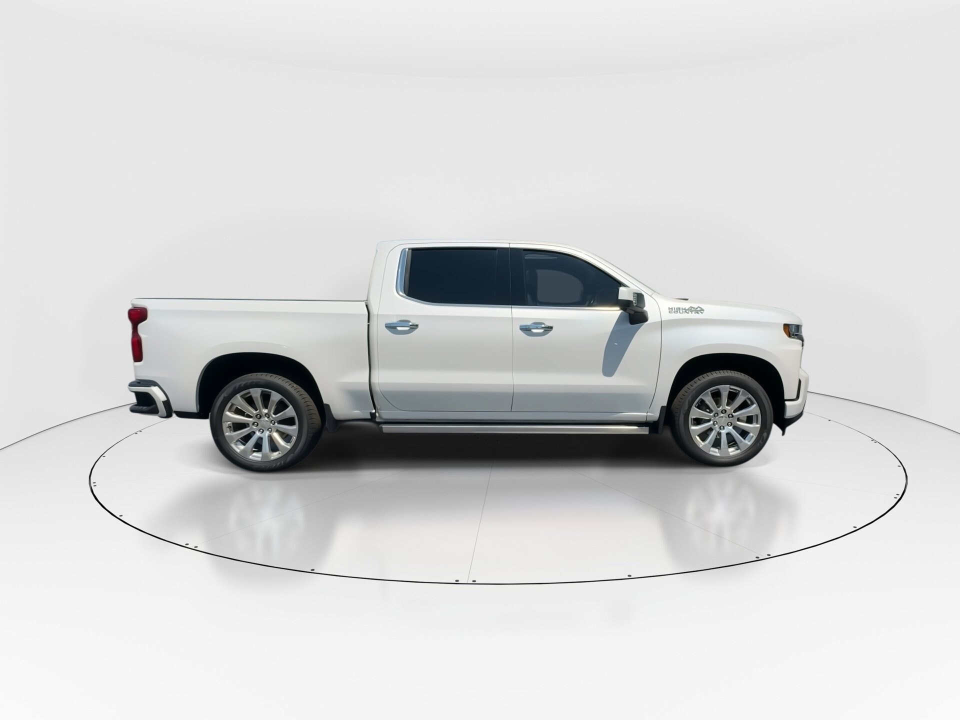 2020 Chevrolet Silverado 1500 High Country - Photo 9