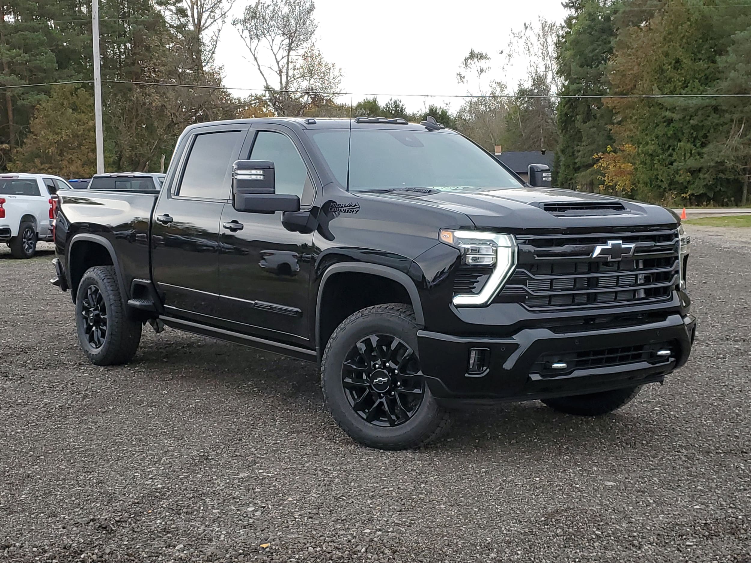 2026 Chevrolet Silverado HD High Country's photo