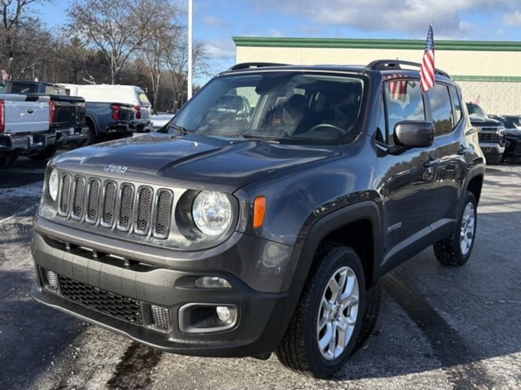 Used 2016 Jeep Renegade Latitude SUV
