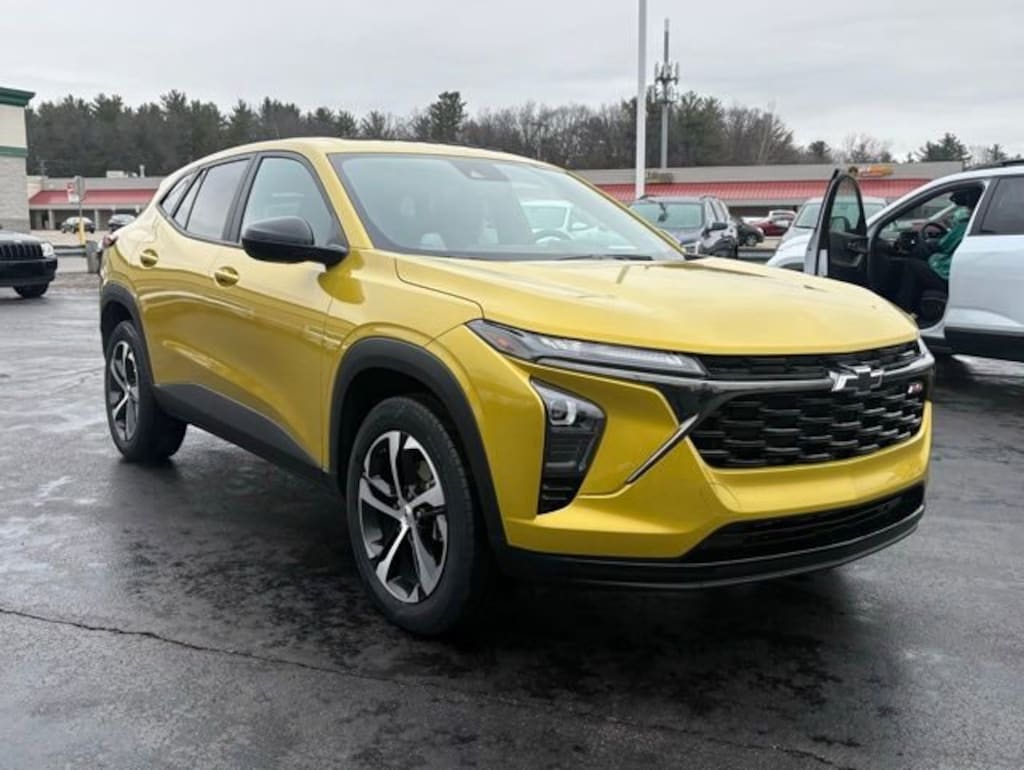 Used 2024 Chevrolet Trax 1RS SUV