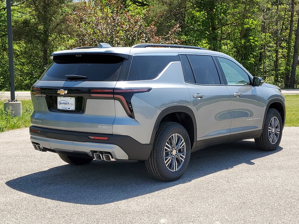 New 2026 Chevrolet Traverse LT SUV