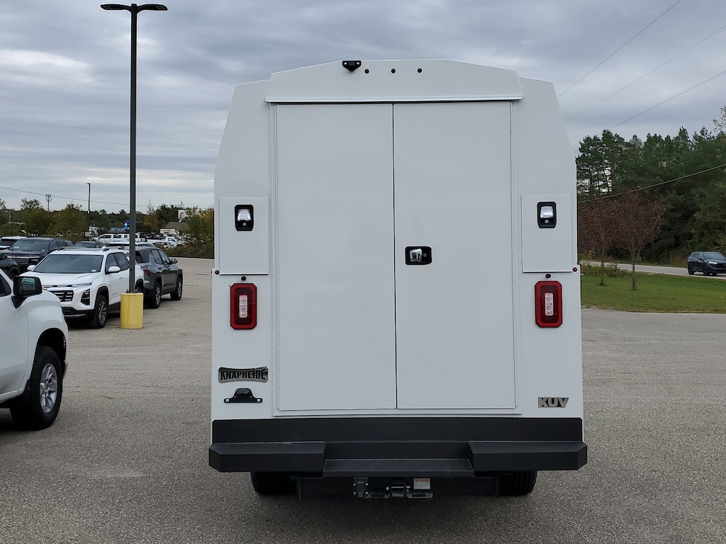 New 2025 Chevrolet Express Cutaway 3500 1WT Cutaway Van