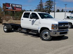 2025 Chevrolet Silverado 6500 HD LT Truck