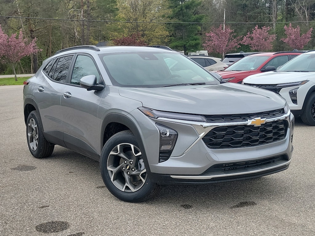 New 2026 Chevrolet Trax LT SUV