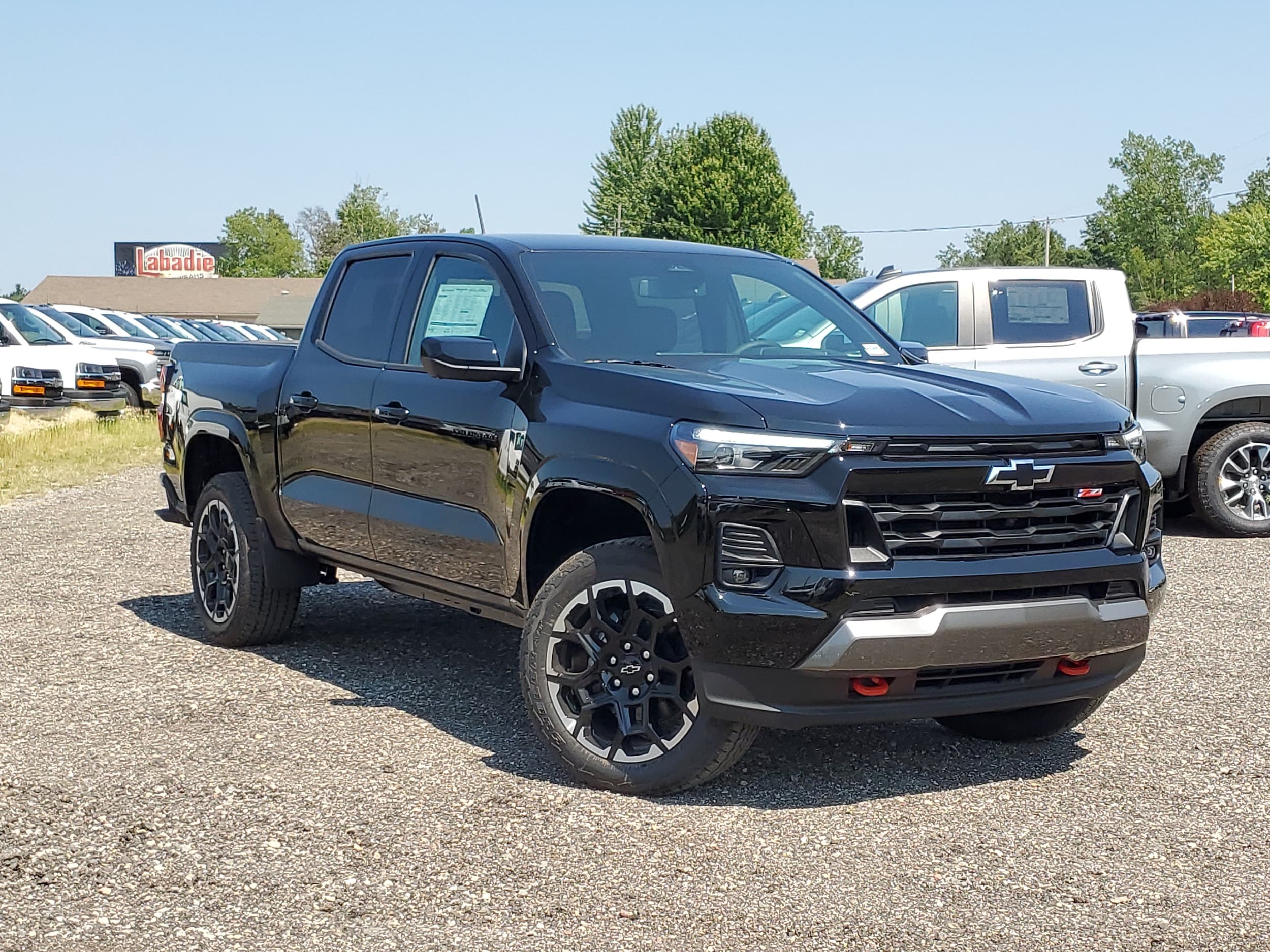 2026 Chevrolet Colorado Crew Cab 4WD Pickup for sale #T1274345 - photo 1