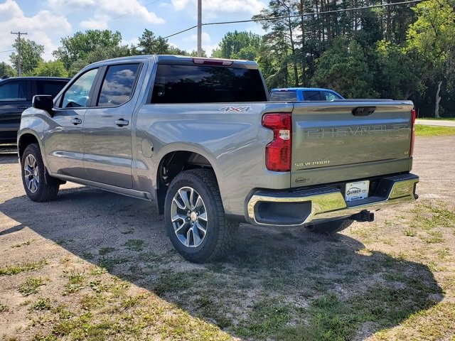 2026 Chevrolet Silverado 1500 LT photo 3