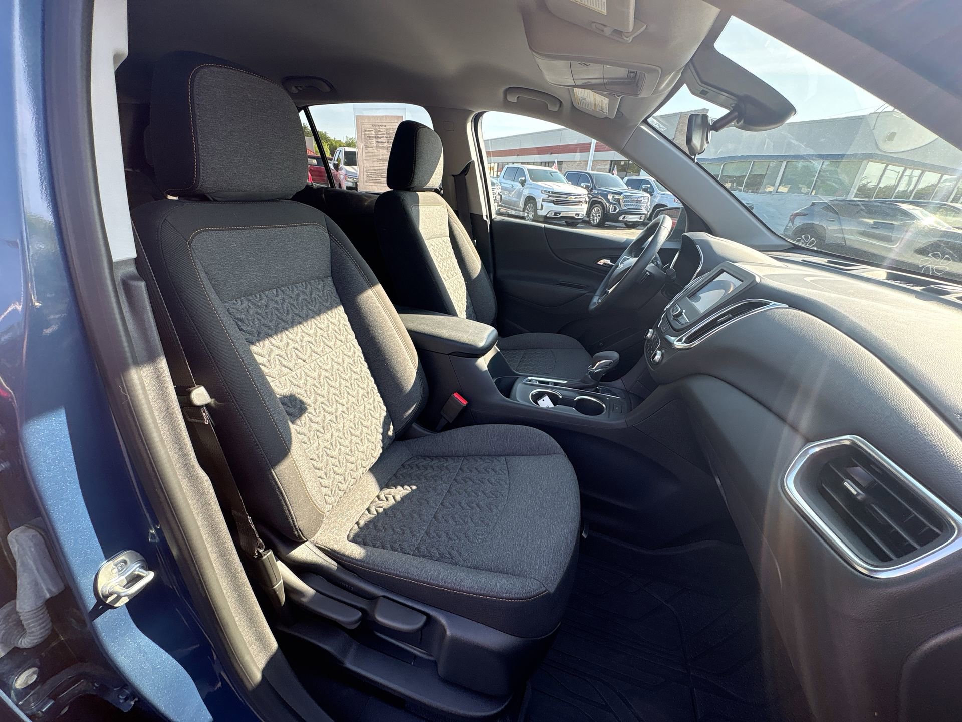 2024 Chevrolet Equinox LT - Photo 24