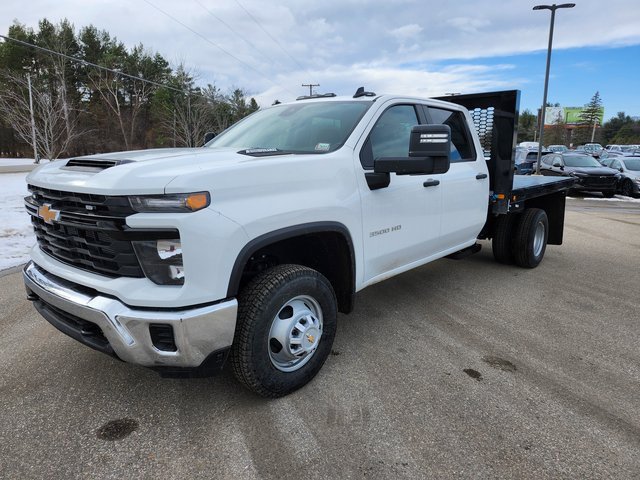 2025 Chevrolet Silverado 3500HD Work Truck photo 4