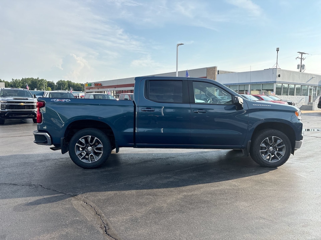 Used 2024 Chevrolet Silverado 1500 LT (2FL) Truck Crew Cab