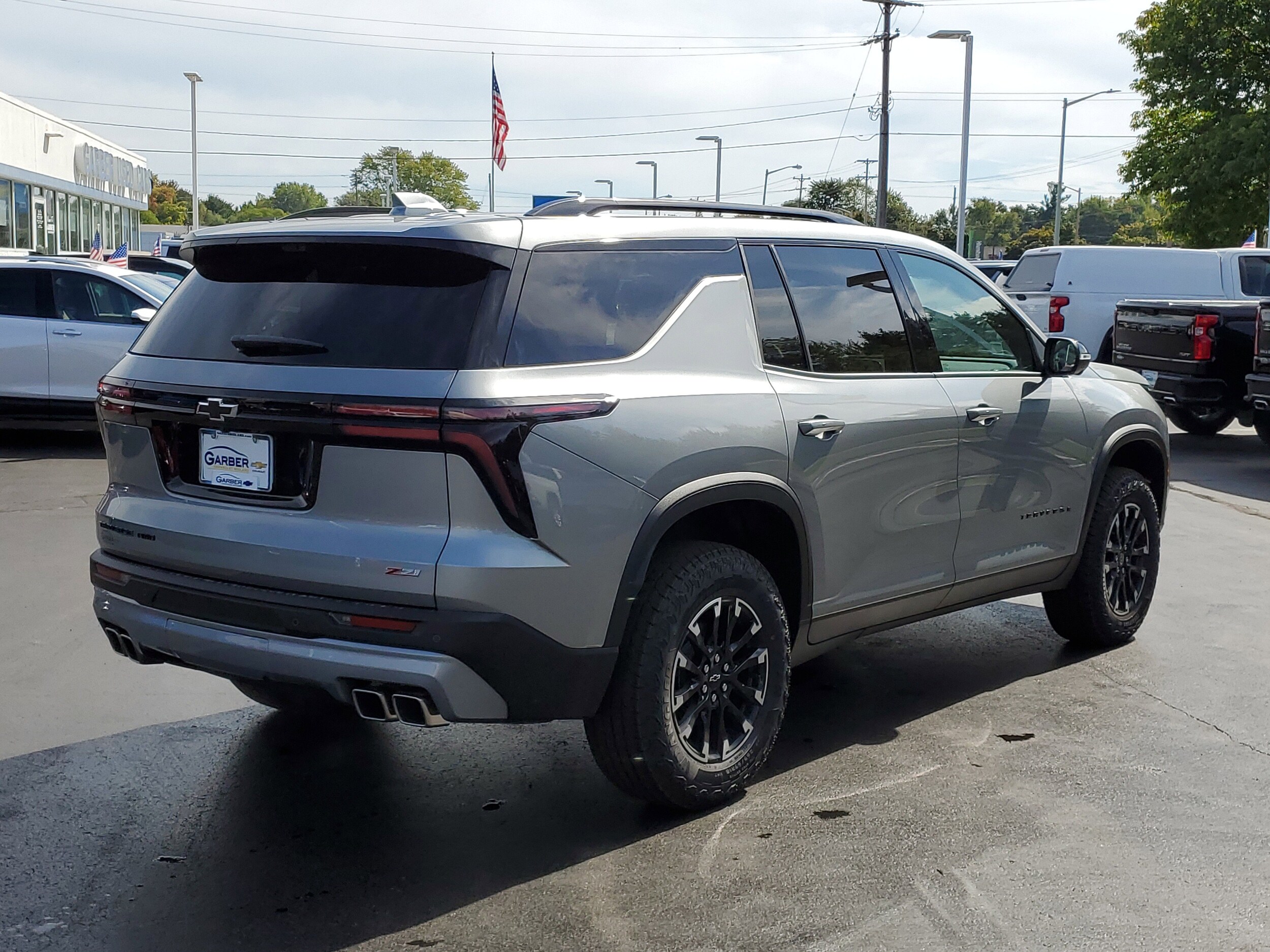 2026 Chevrolet Traverse Z71 photo 4