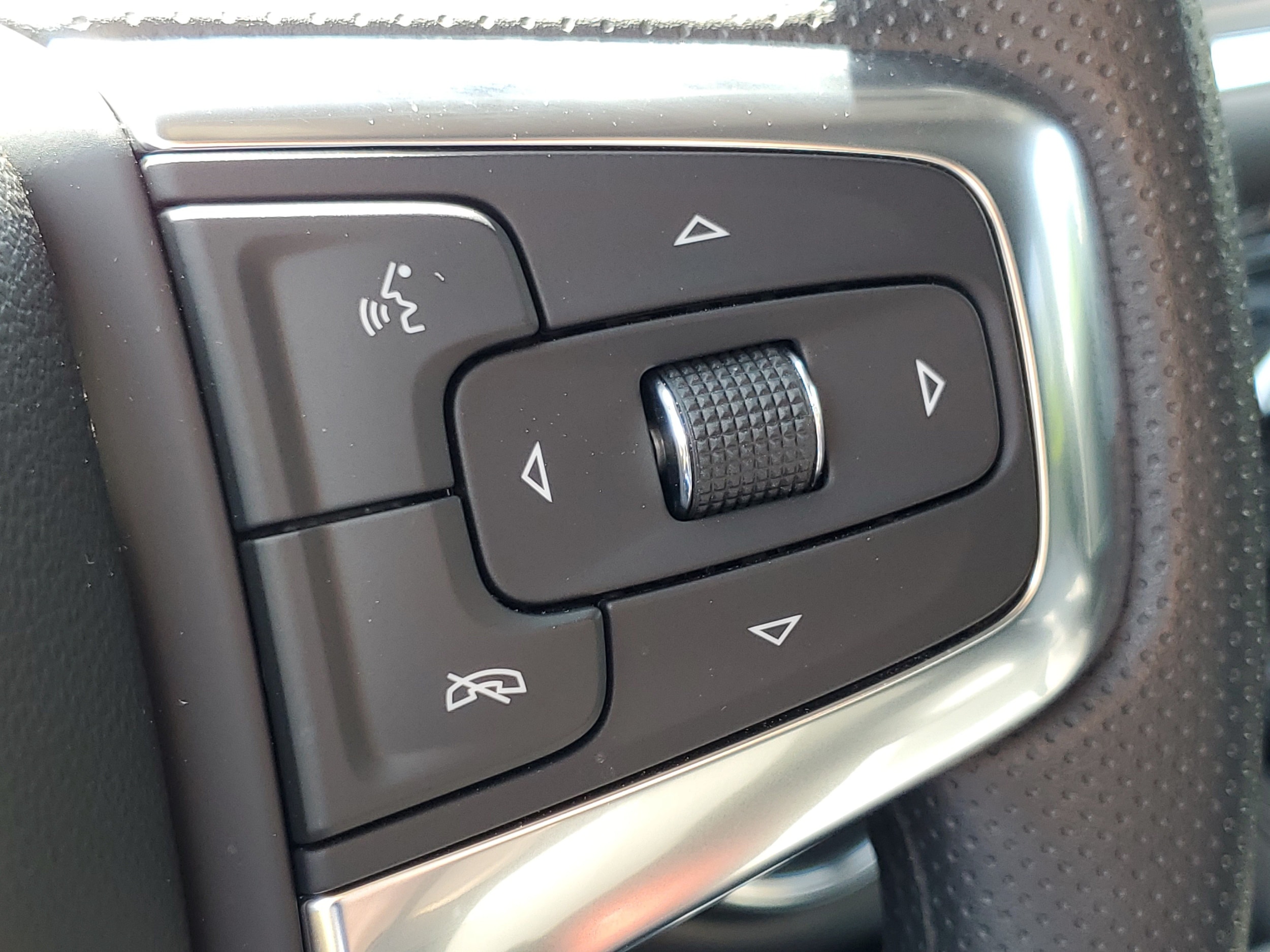2026 Chevrolet Blazer 2LT - Photo 12