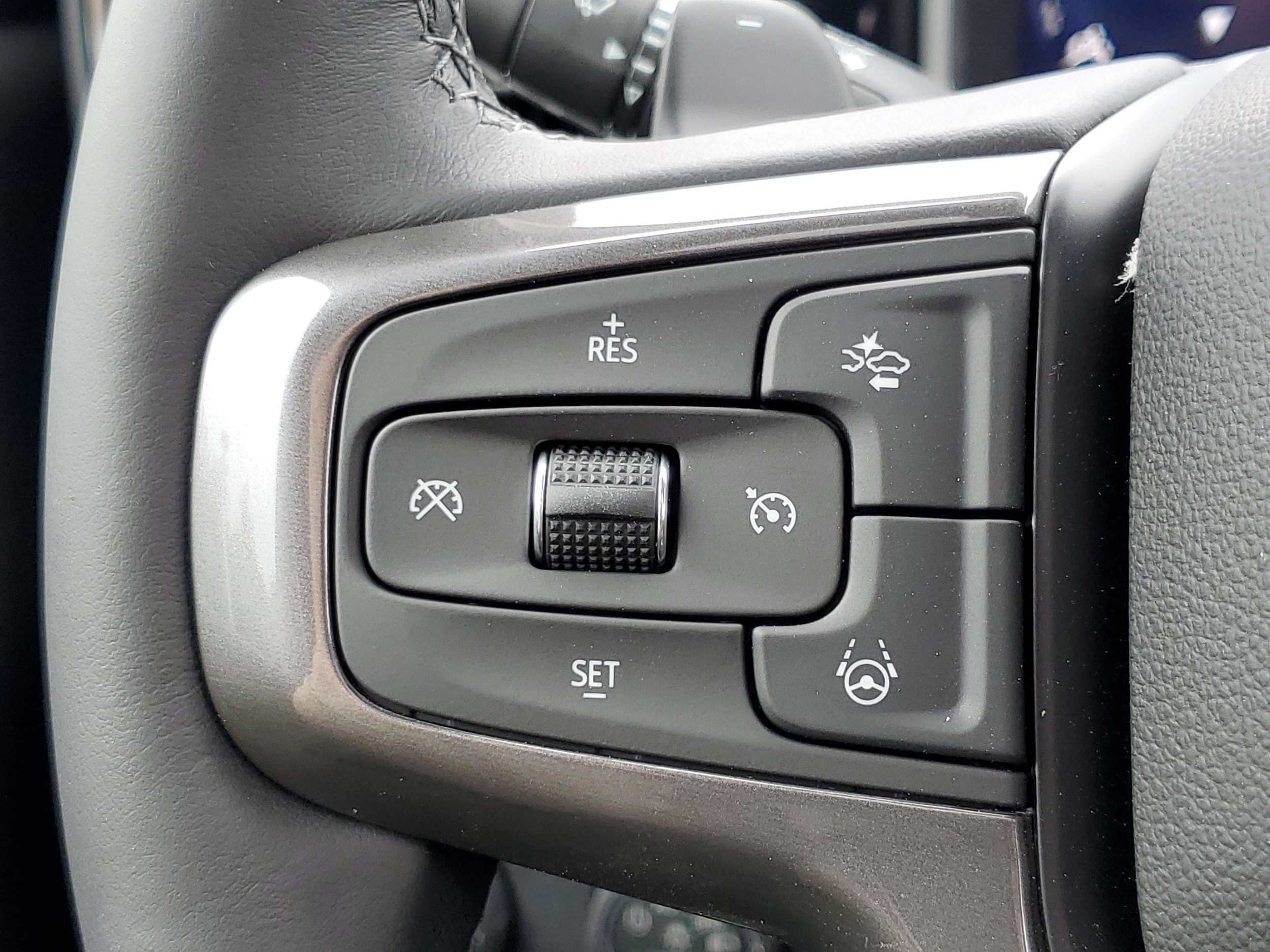 2026 Chevrolet Silverado 1500 High Country - Photo 12