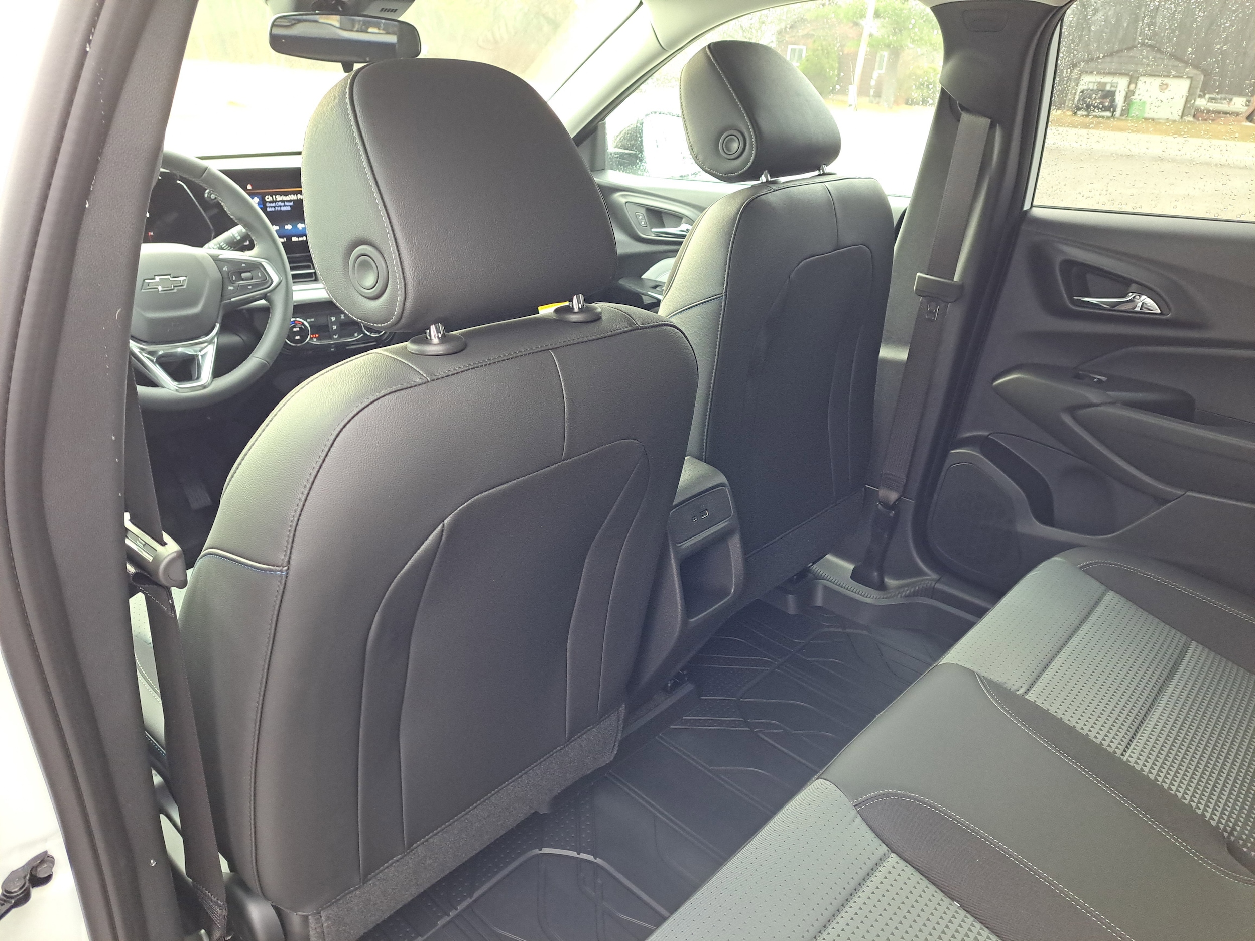 2026 Chevrolet Trax LT - Photo 18