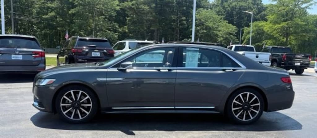 Used 2017 Lincoln Continental Reserve Sedan