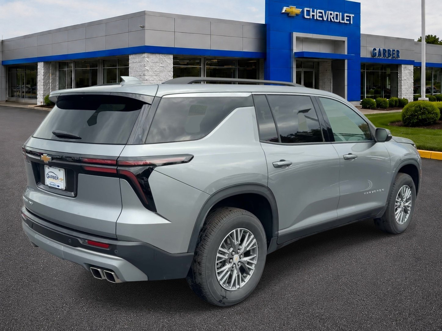 2025 Chevrolet Traverse LT - Photo 7