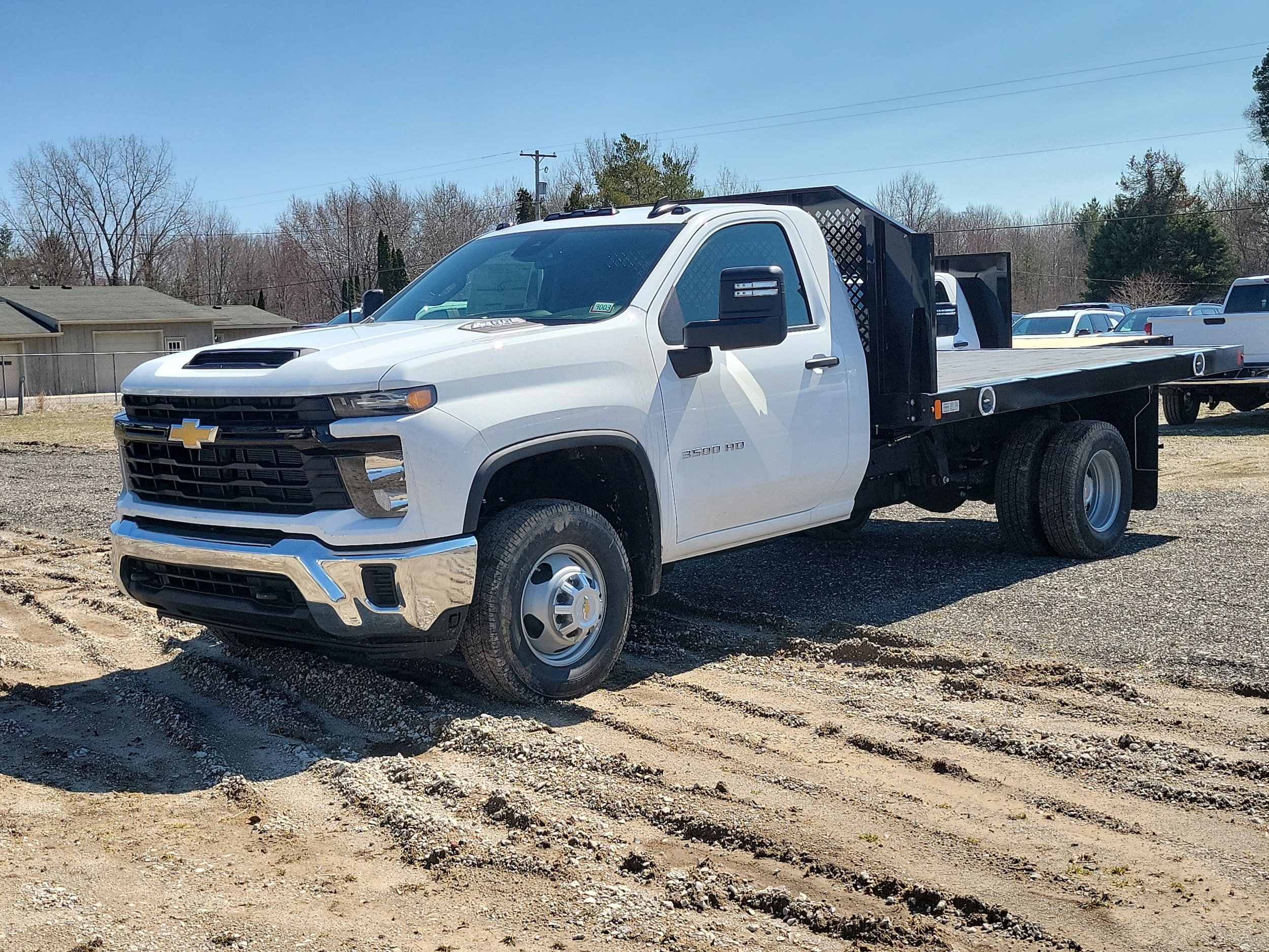 New 2026 Chevrolet Silverado 3500 - photo 2