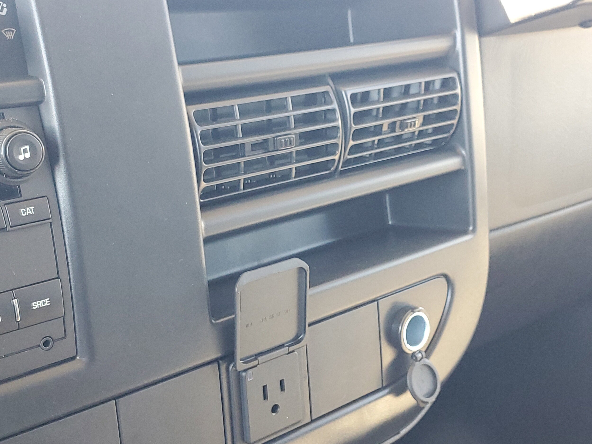 2026 Chevrolet Express Cargo Work Van - Photo 14