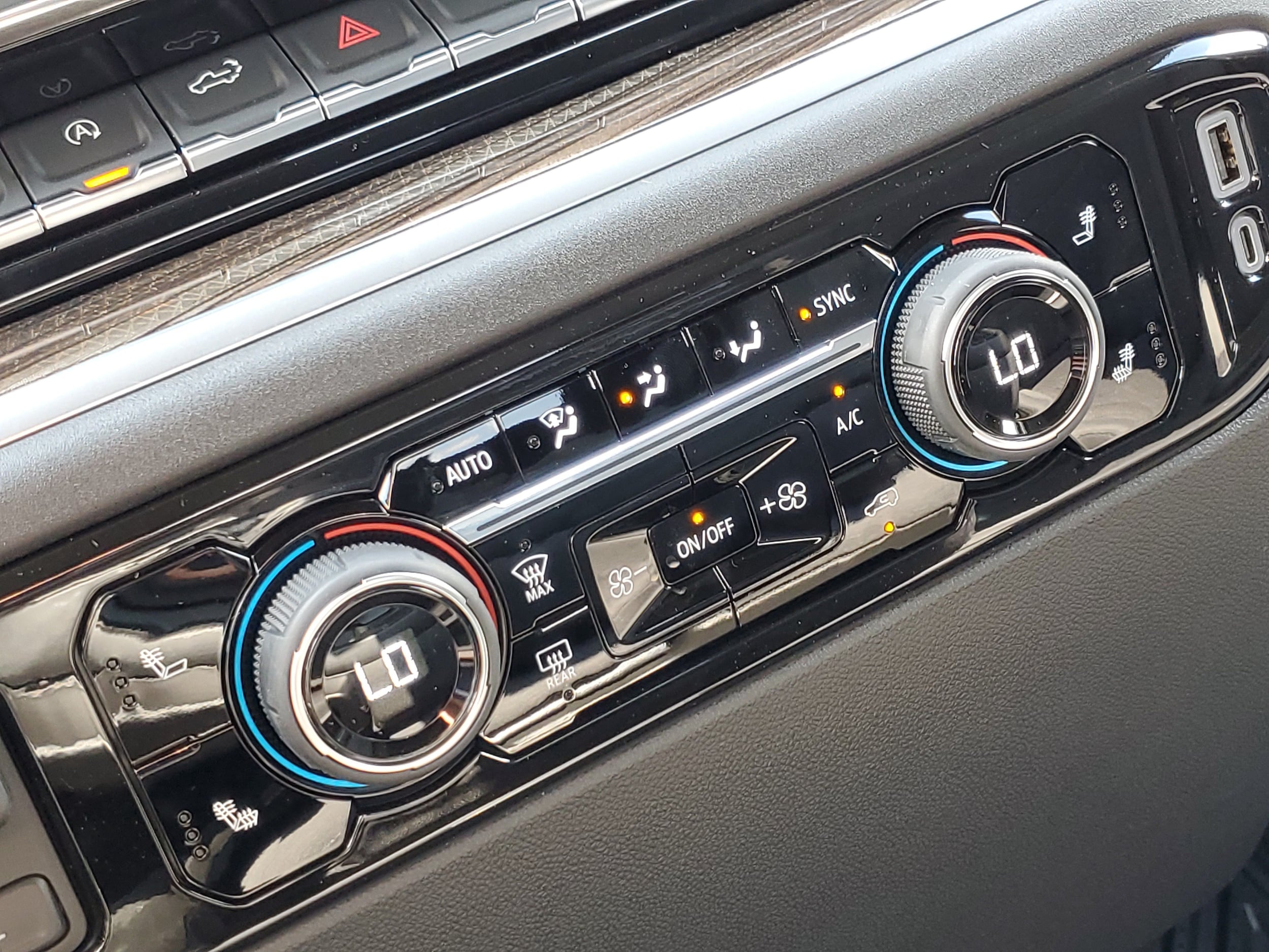 2026 Chevrolet Silverado 1500 LT - Photo 19