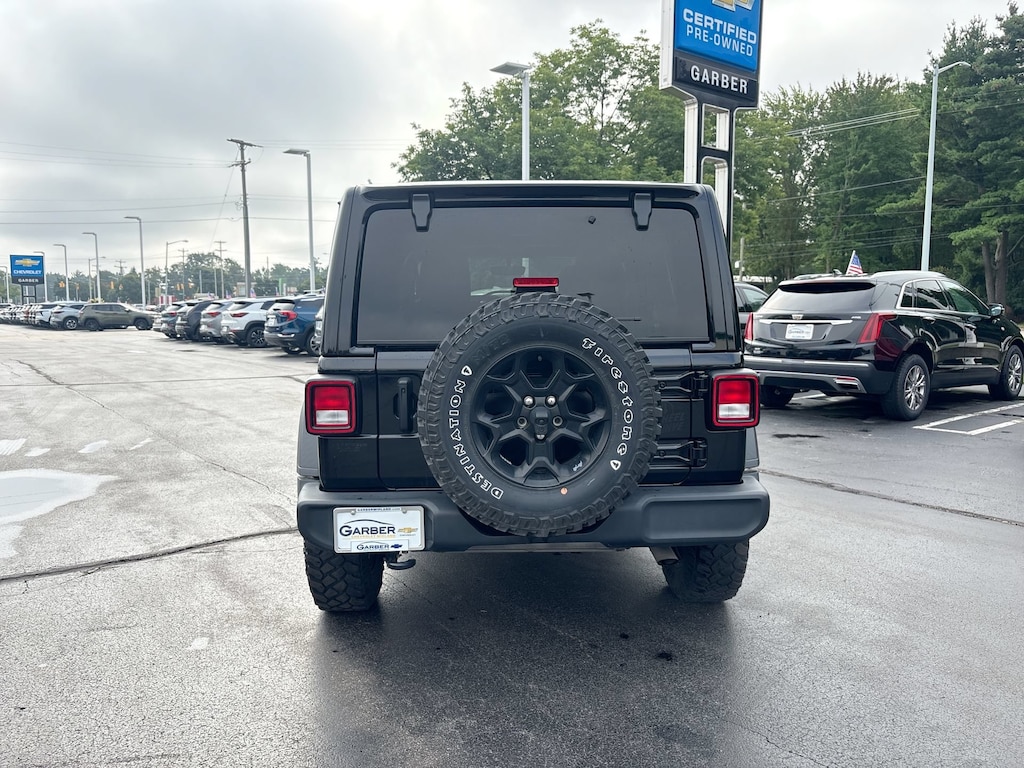 Used 2023 Jeep Wrangler 4-Door Willys 4x4 SUV
