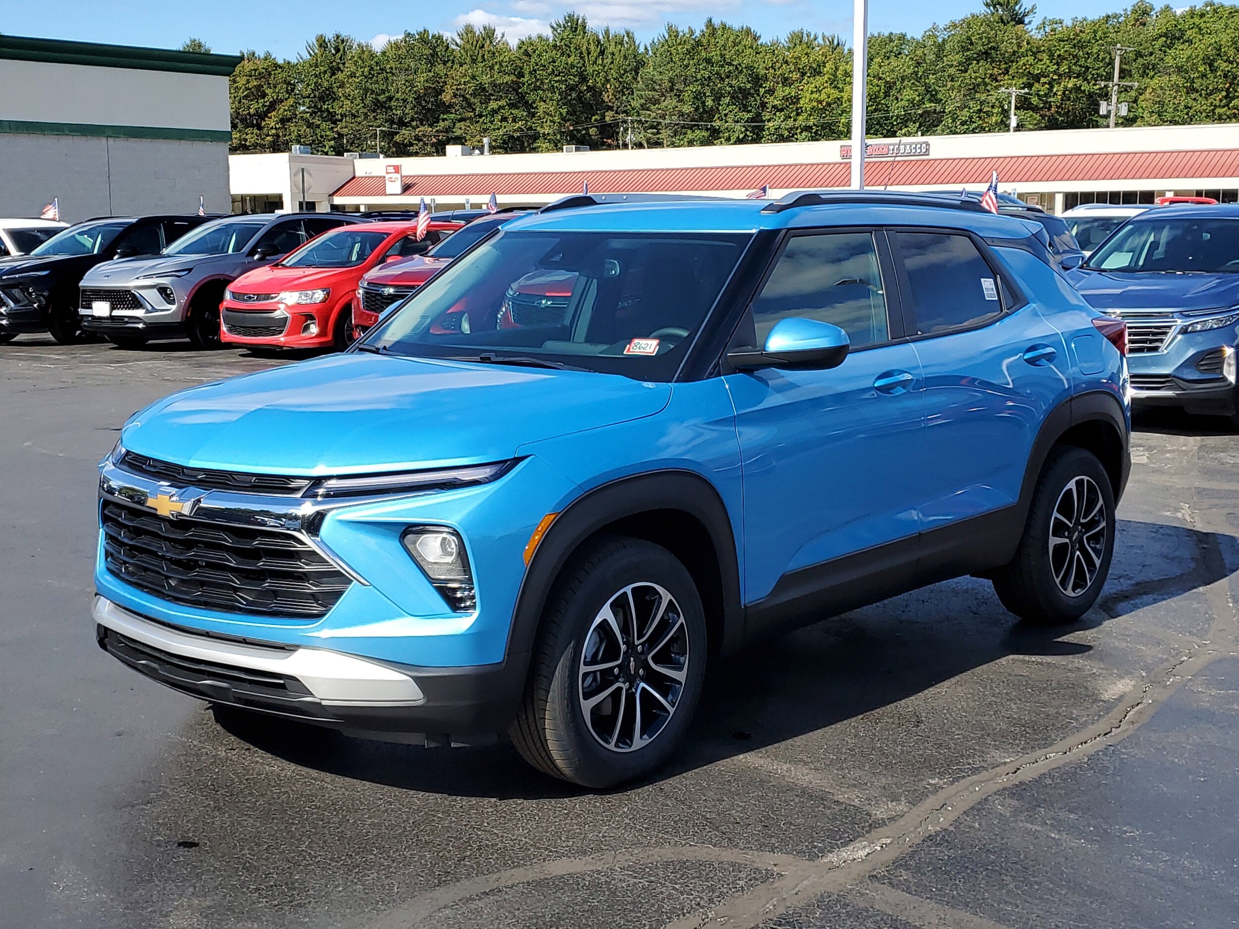 2026 Chevrolet Trailblazer LT photo 2