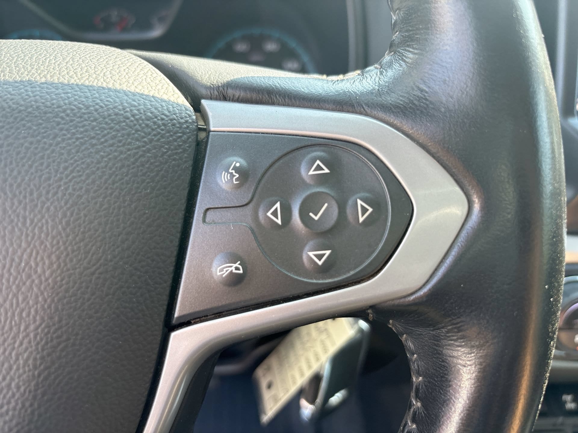 2022 Chevrolet Colorado ZR2 - Photo 21