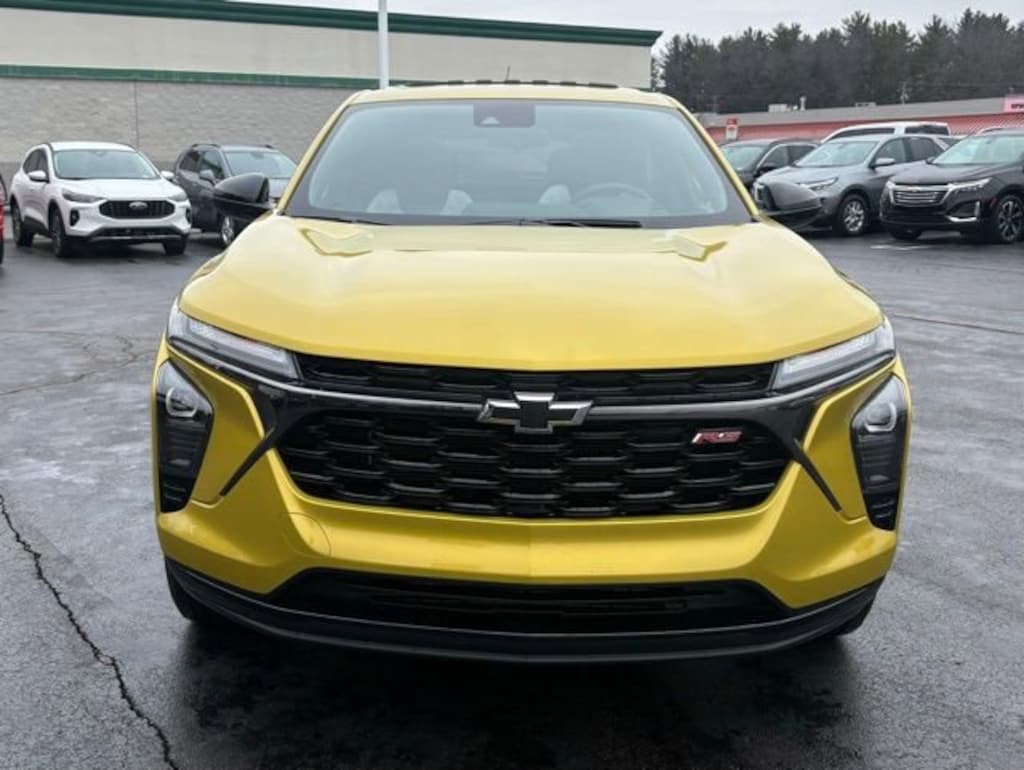 Used 2024 Chevrolet Trax 1RS SUV