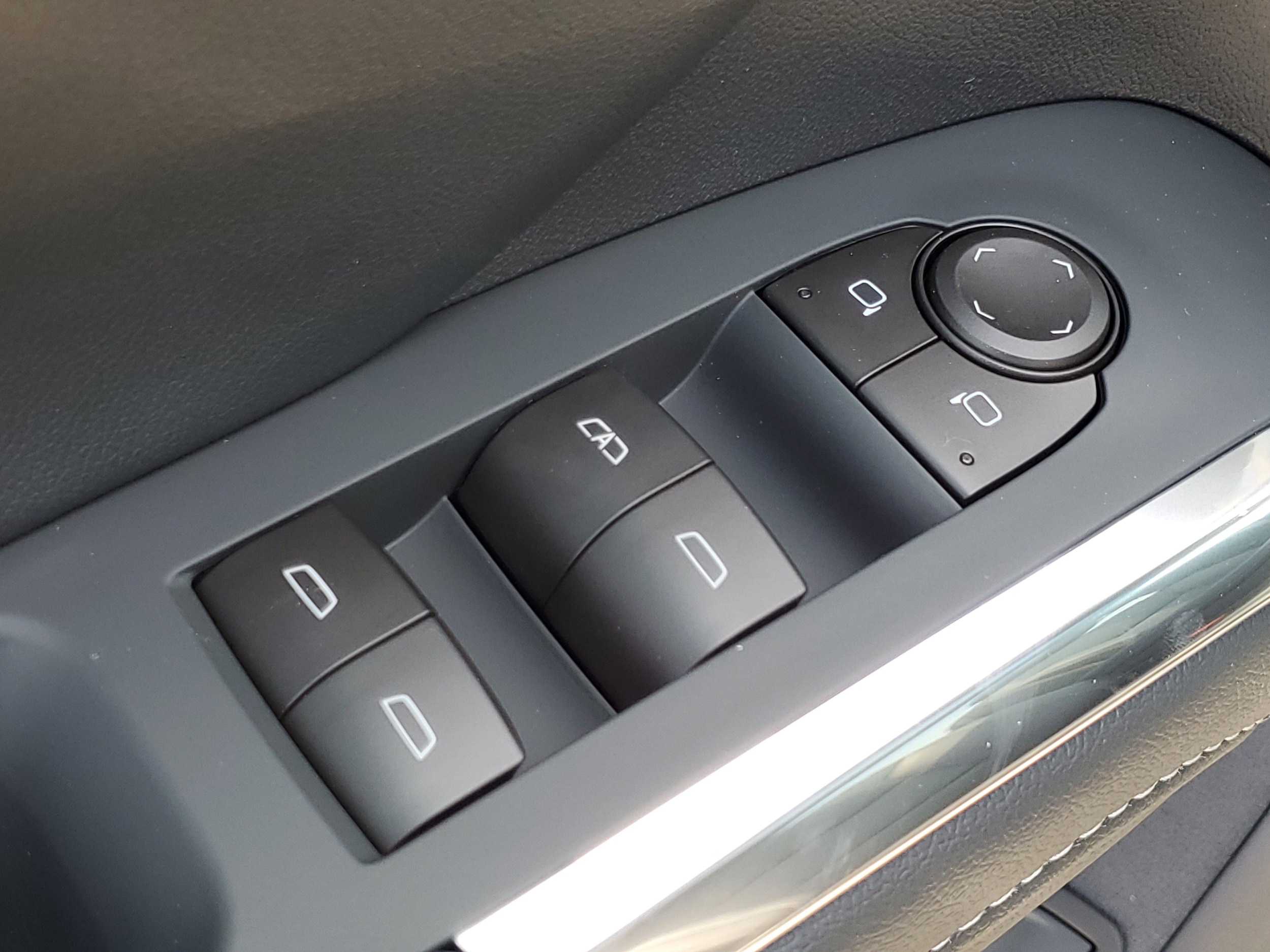 2026 Chevrolet Traverse LT - Photo 23