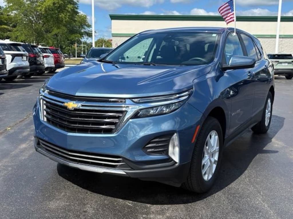Used 2024 Chevrolet Equinox LT SUV