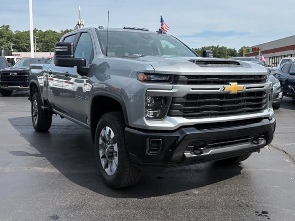 Used 2026 Chevrolet Silverado 2500 HD Custom Truck Crew Cab