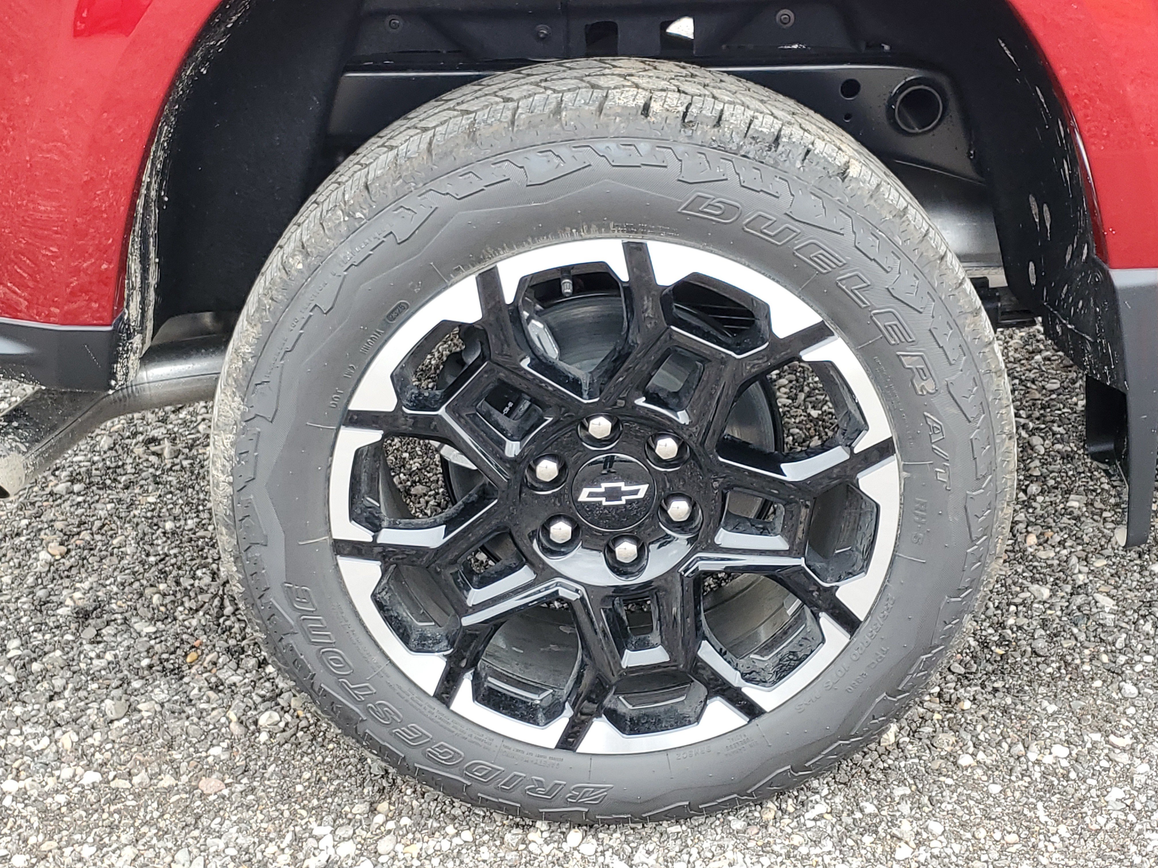 2026 Chevrolet Colorado Z71 - Photo 31