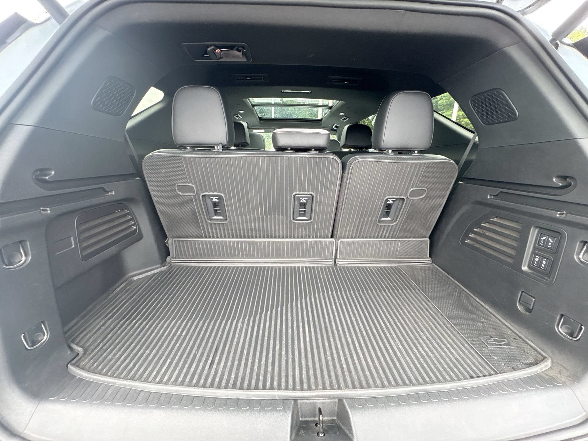 2026 Chevrolet Traverse High Country - Photo 26