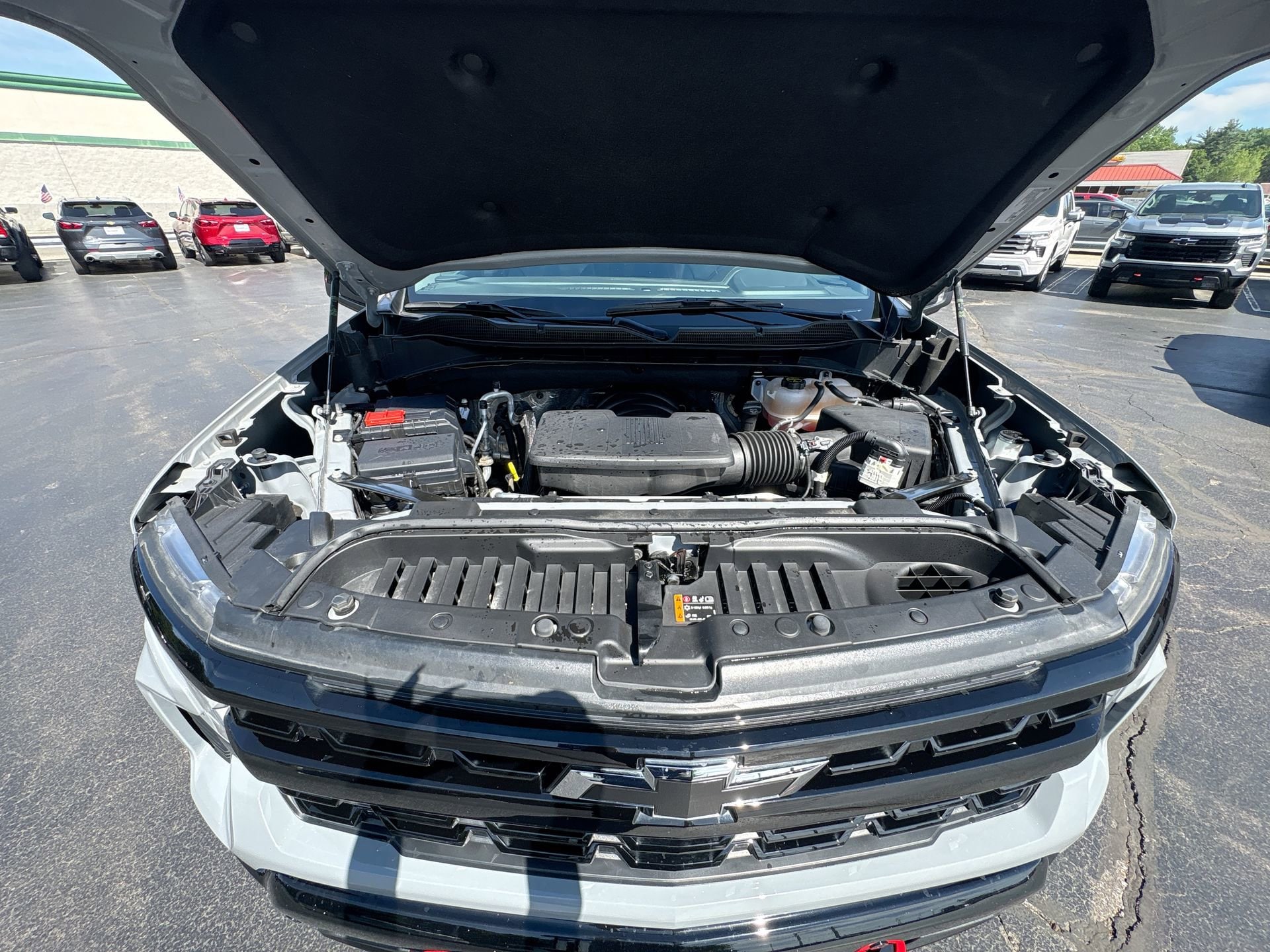 2024 Chevrolet Silverado 1500 LT Trail Boss - Photo 17