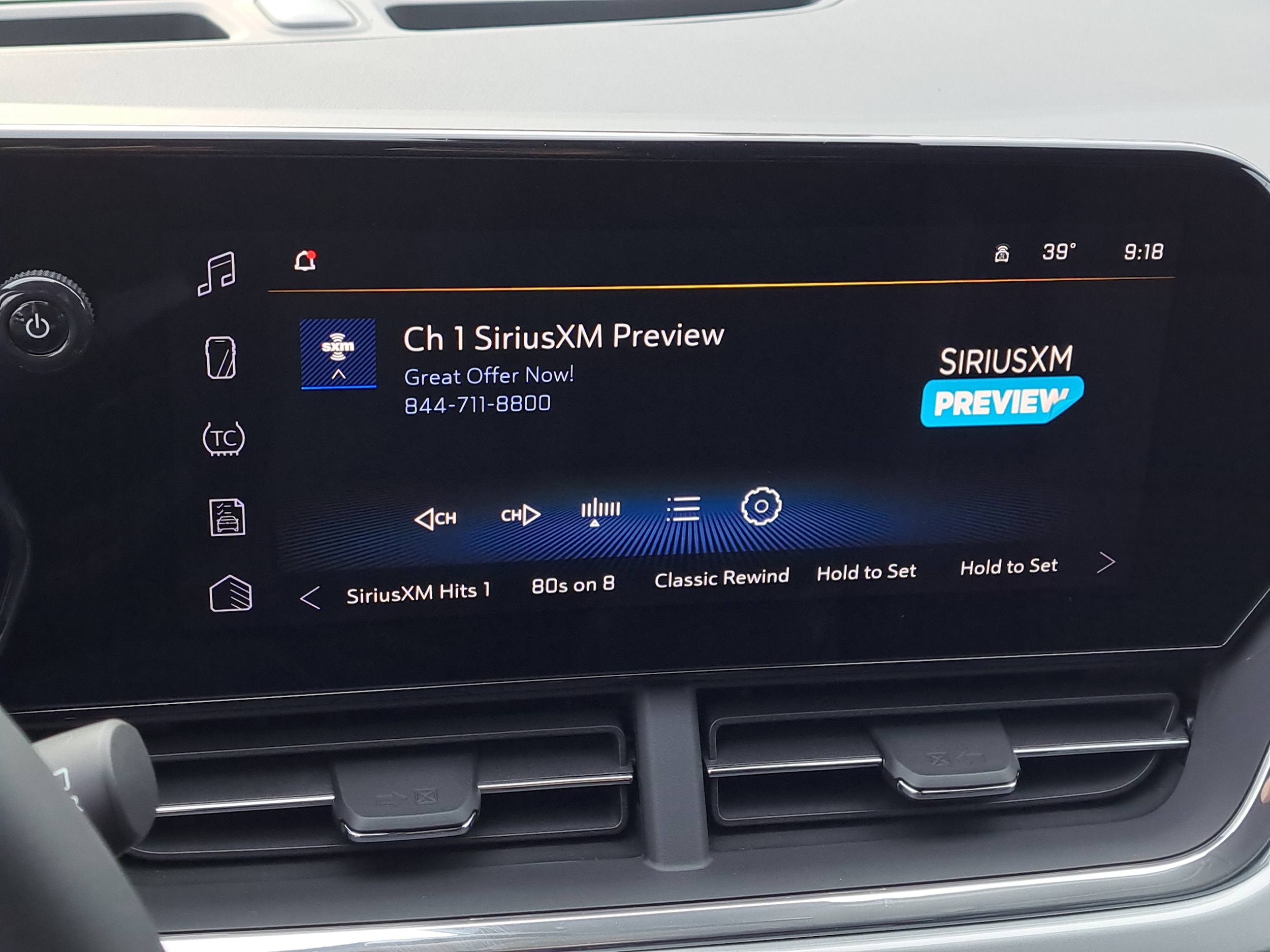2026 Chevrolet Trax LT - Photo 11