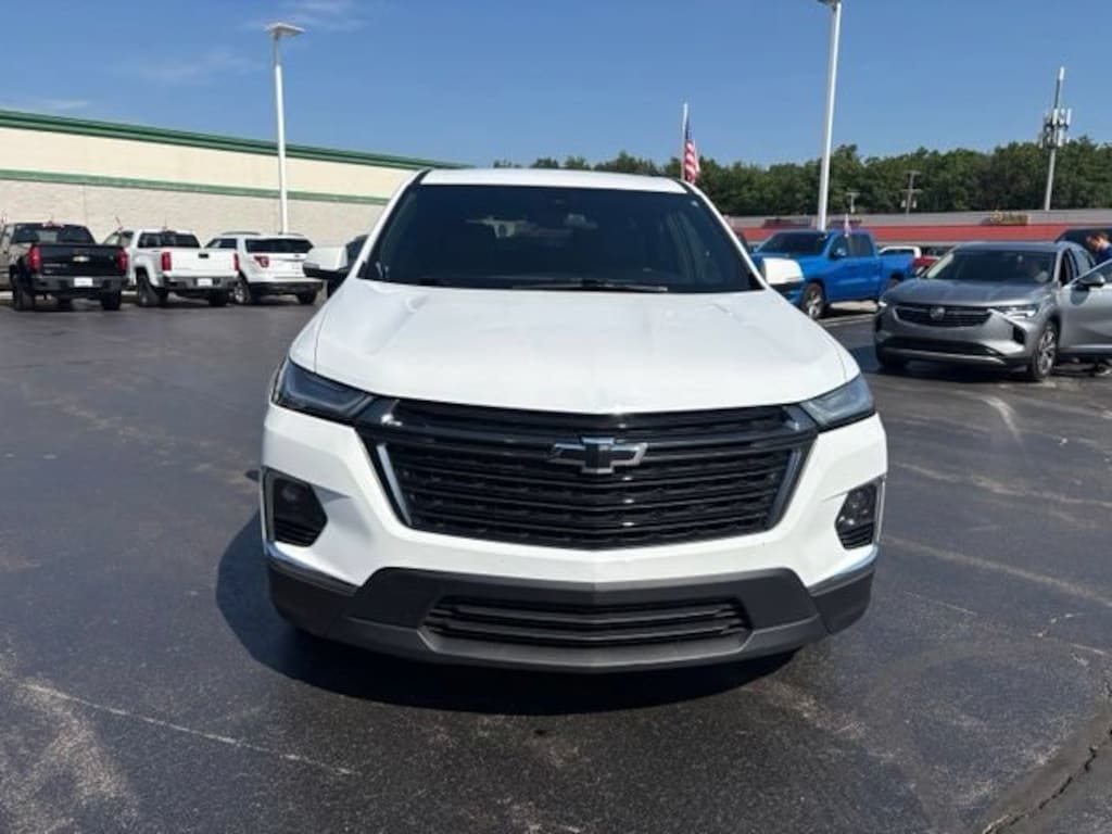 Used 2023 Chevrolet Traverse LT Leather SUV