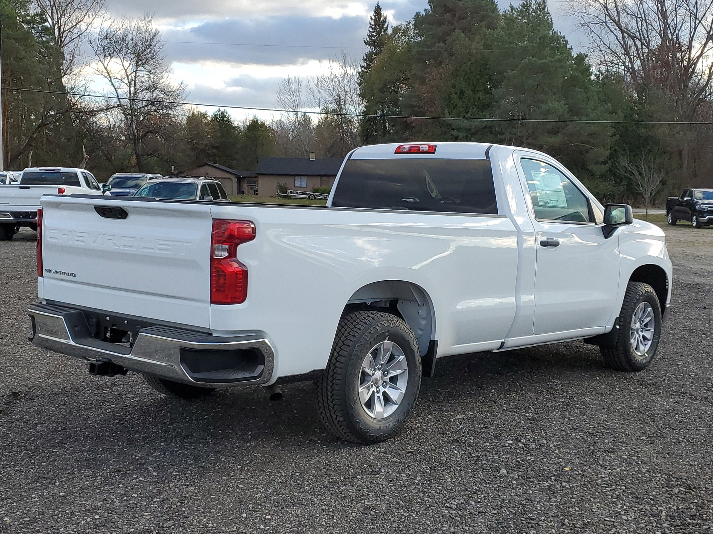 2026 Chevrolet Silverado 1500 photo 4