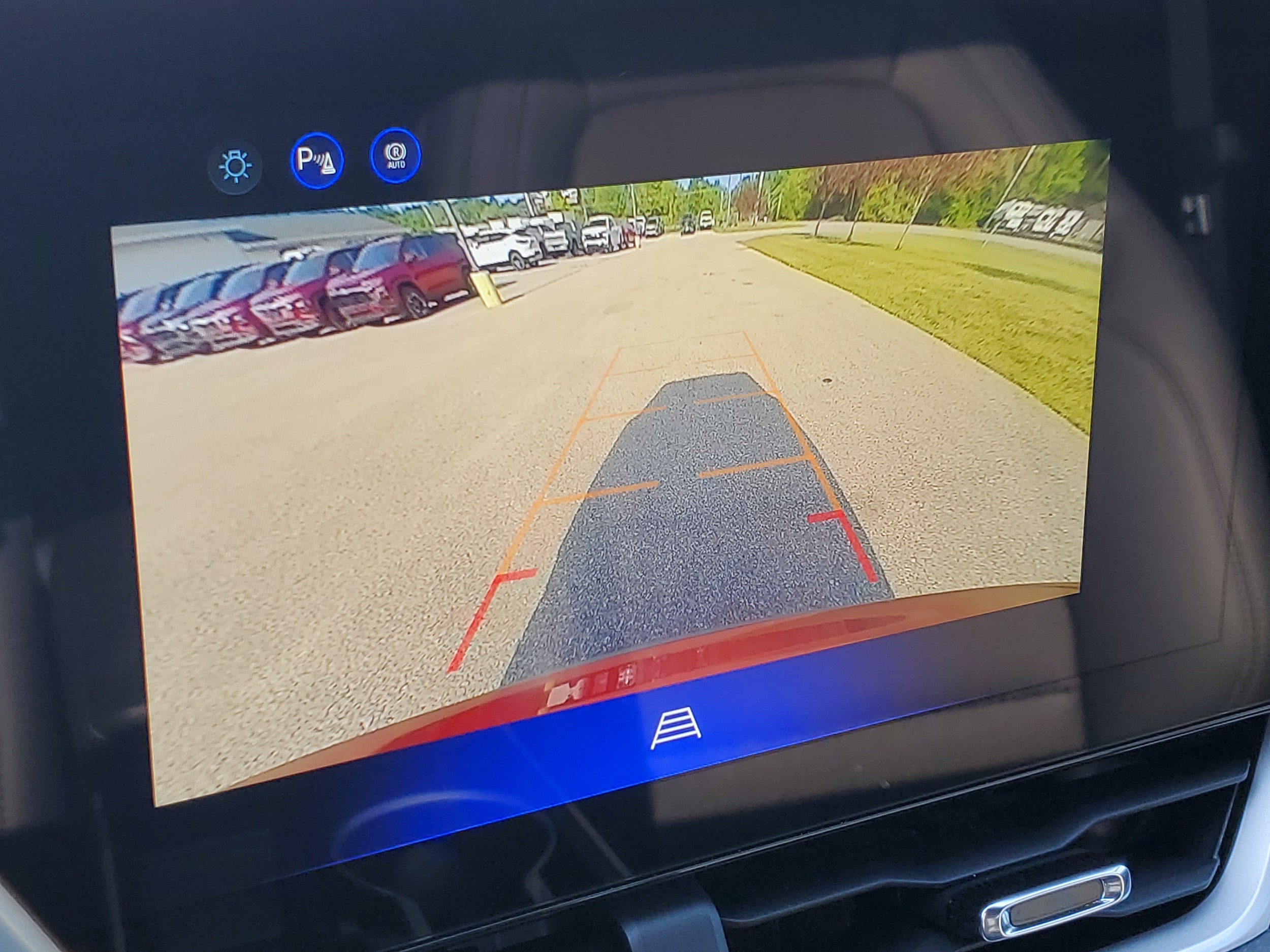 2027 Chevrolet Equinox LT - Photo 17