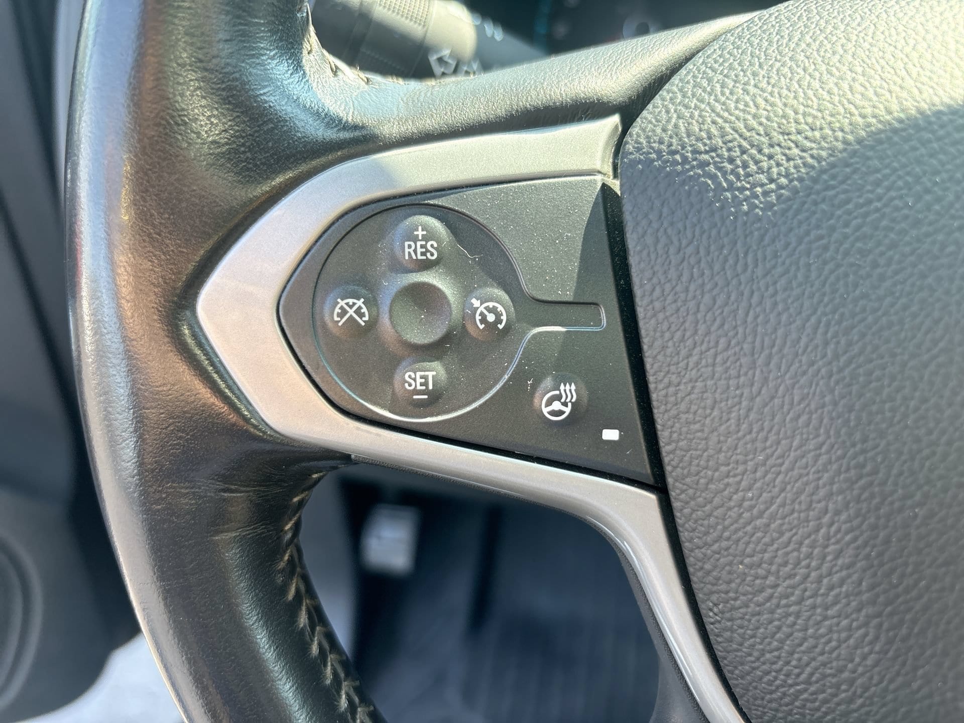 2022 Chevrolet Colorado ZR2 - Photo 20