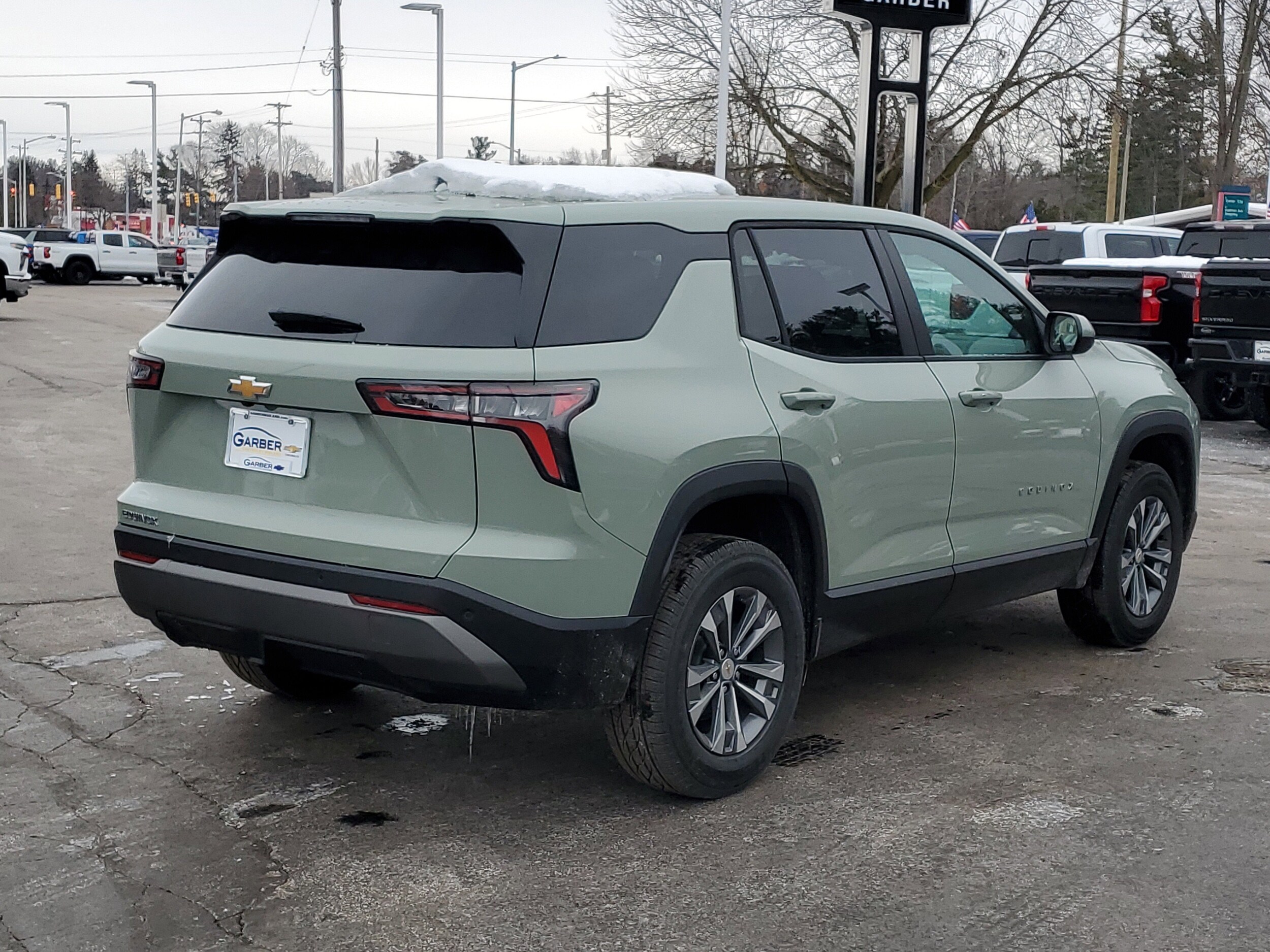 2026 Chevrolet Equinox LT photo 4