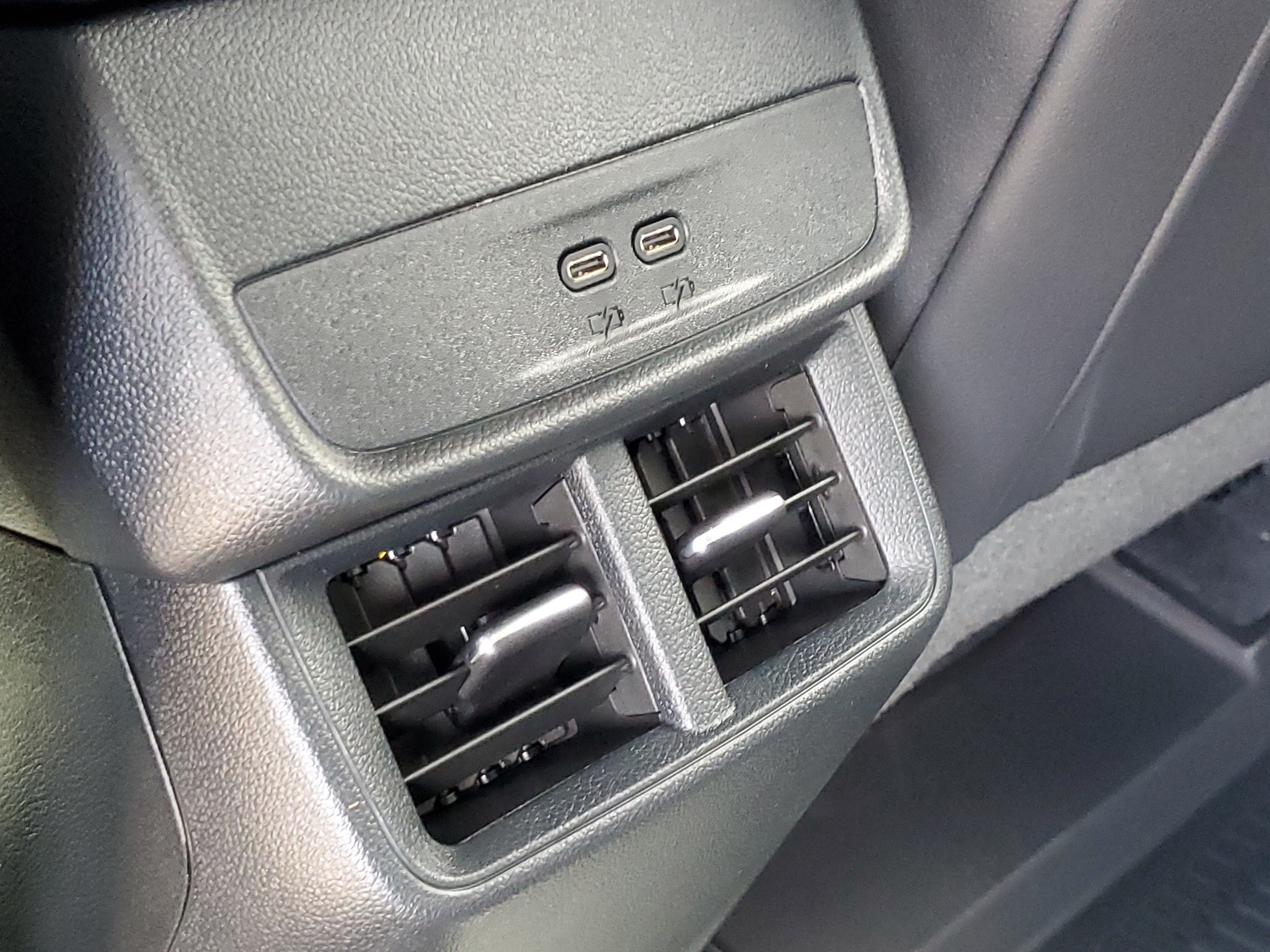 2027 Chevrolet Equinox RS - Photo 29
